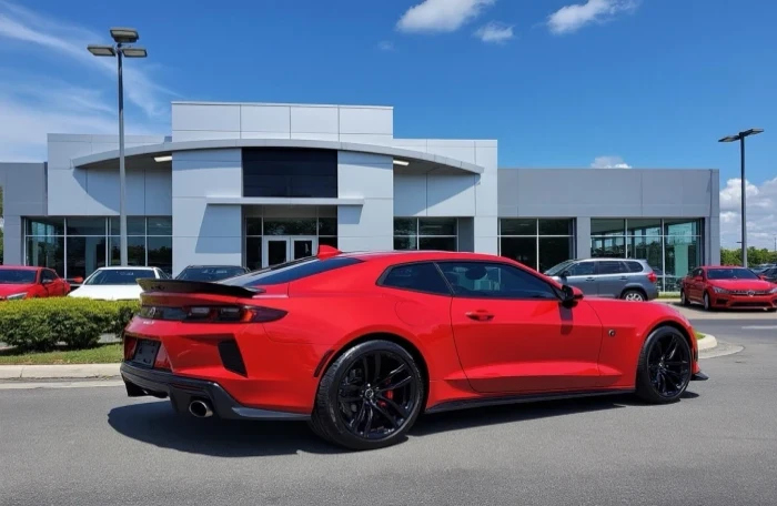  Connecticuit Car Dealership